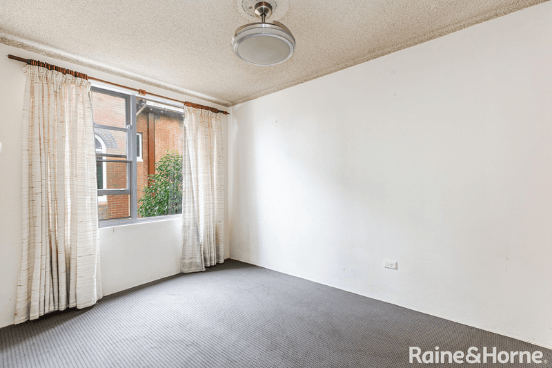 3/142a Good Street, HARRIS PARK, NSW 2150