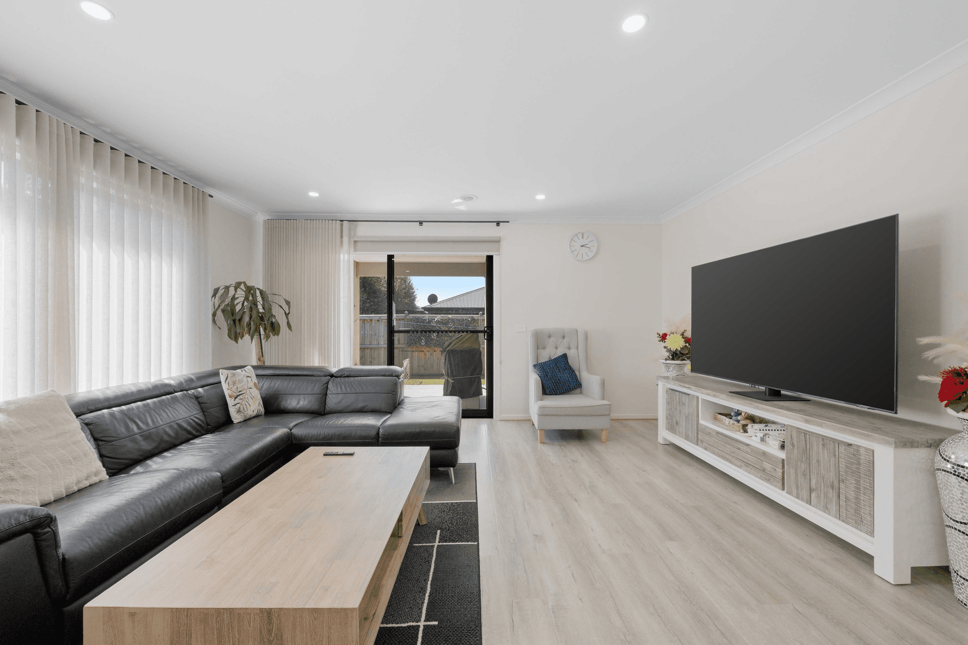 54 Murray Road, Thornhill Park, VIC 3335