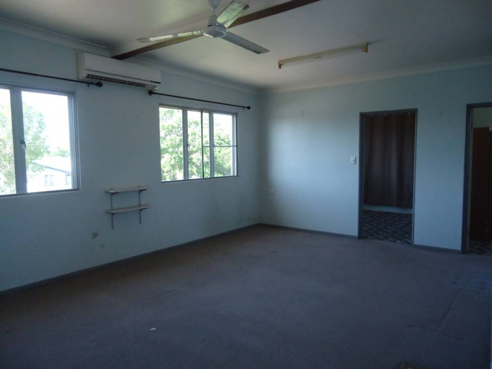 1-2/6 Clayton Street, AYR, QLD 4807