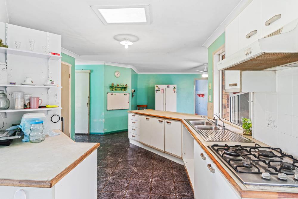 24 Cobb and Co Drive, BEERBURRUM, QLD 4517