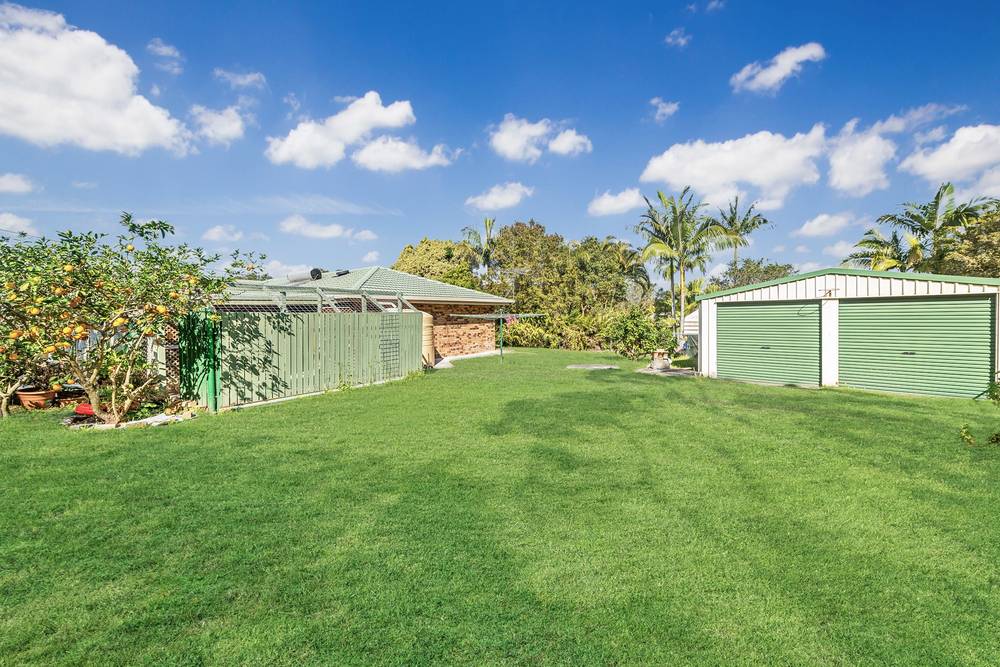 24 Cobb and Co Drive, BEERBURRUM, QLD 4517
