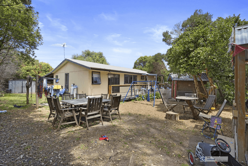 5 French Crt, Cowes, VIC 3922