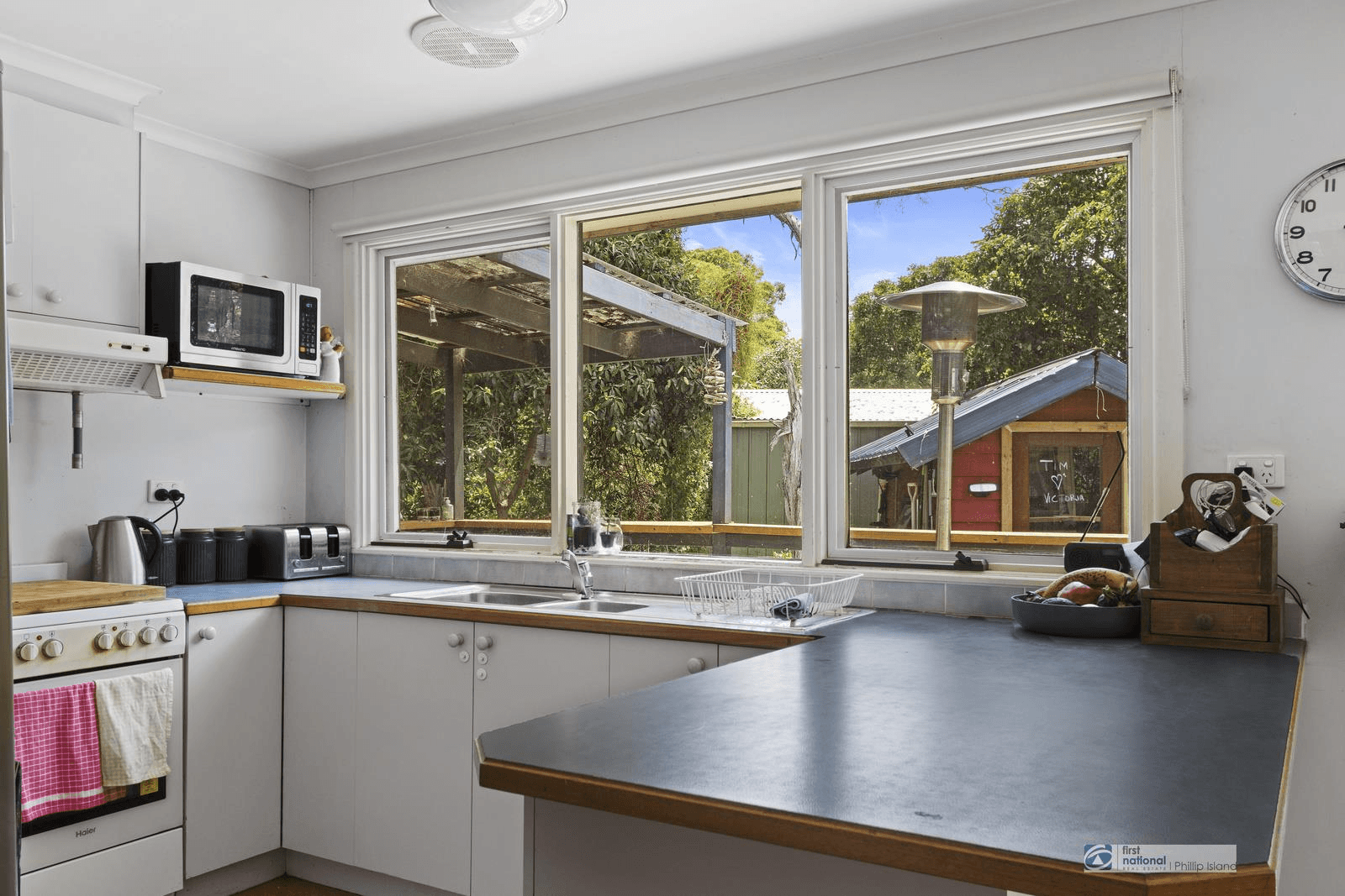 5 French Crt, Cowes, VIC 3922