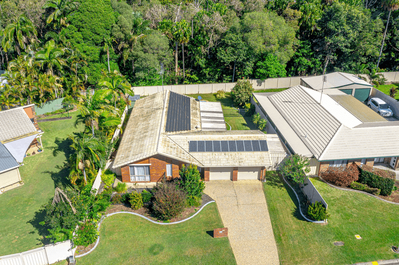 61  Poinsettia Avenue, MOOLOOLABA, QLD 4557