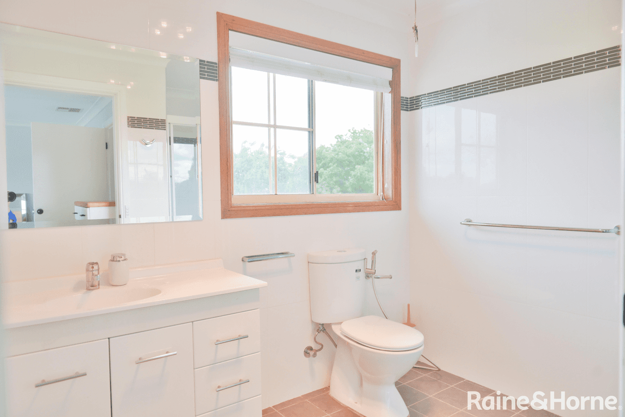 375 Back Creek Road, YOUNG, NSW 2594