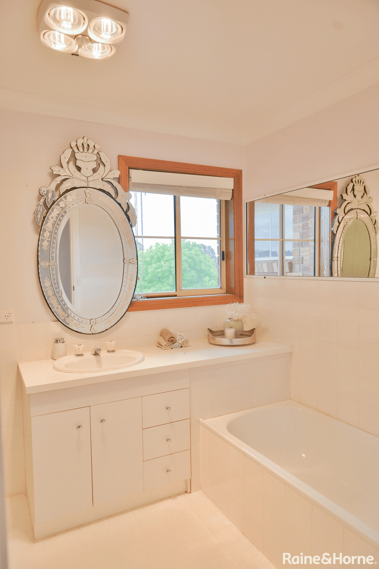 375 Back Creek Road, YOUNG, NSW 2594