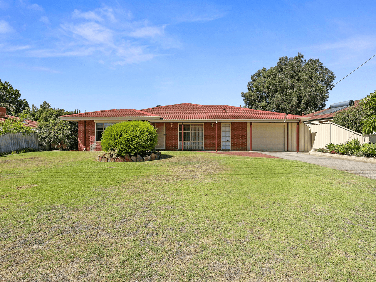 26 Lena Crescent, BEECHBORO, WA 6063