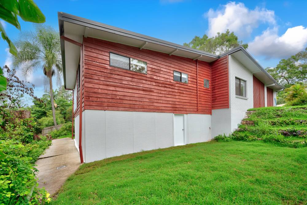 44 Barber Road, FERNY HILLS, QLD 4055