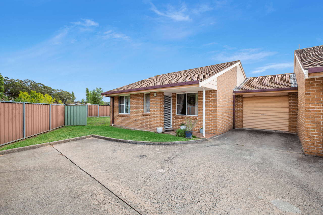 1-3/5 Kilcoy Close, ARMIDALE, NSW 2350