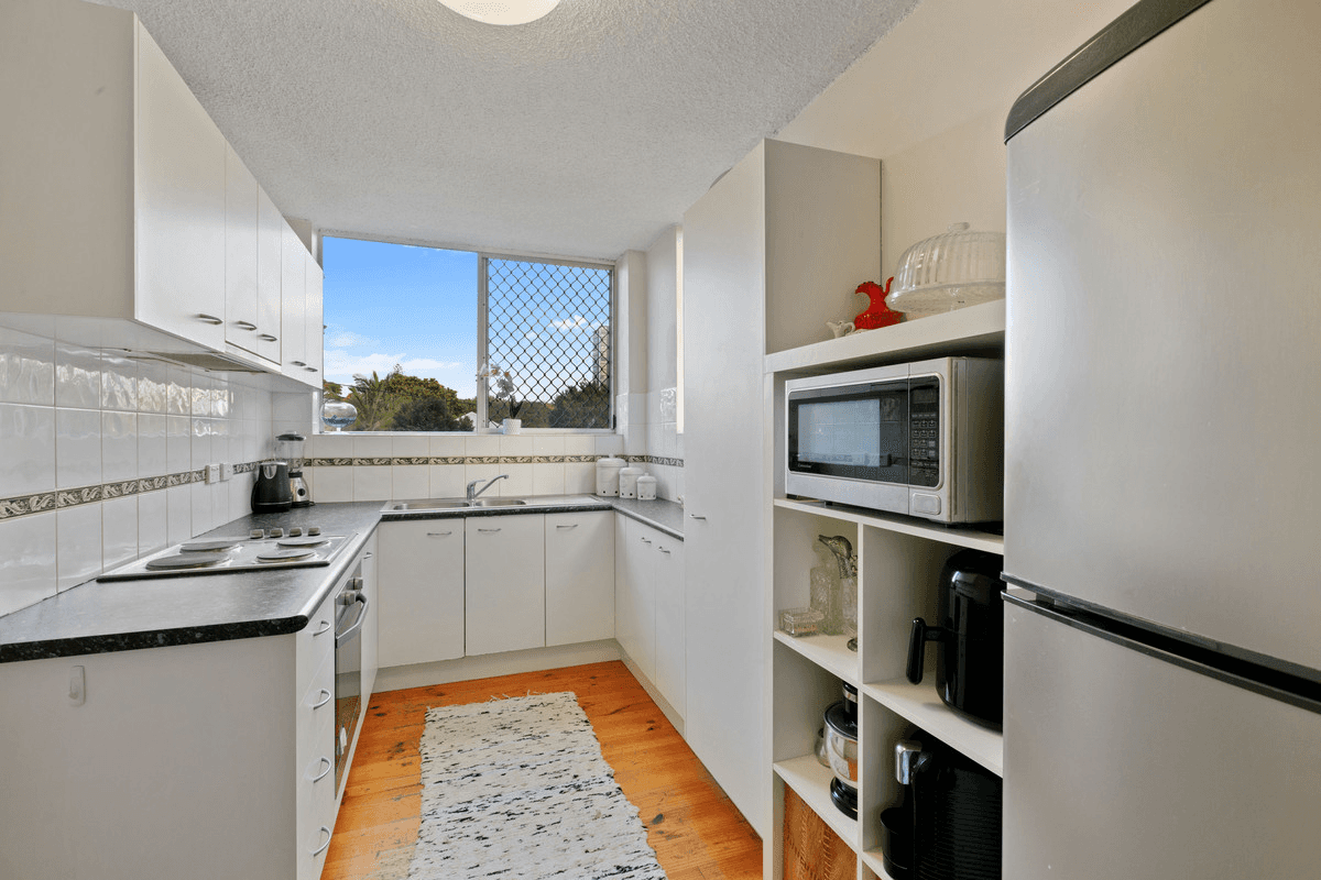 4/12 Birdwood Street, Coorparoo, QLD 4151