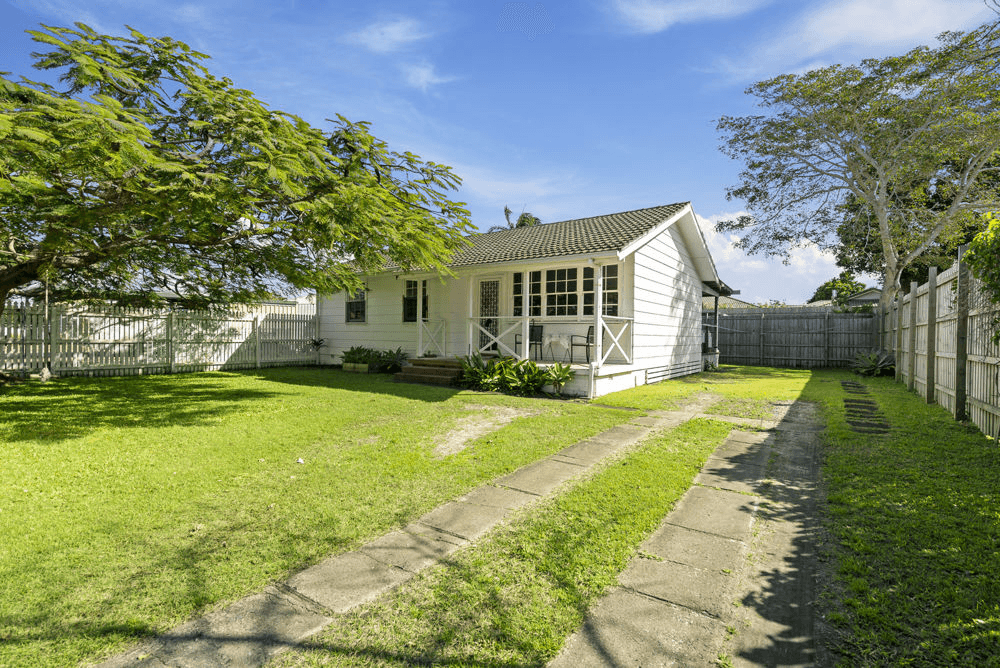 9 Oxley Street, TWEED HEADS SOUTH, NSW 2486