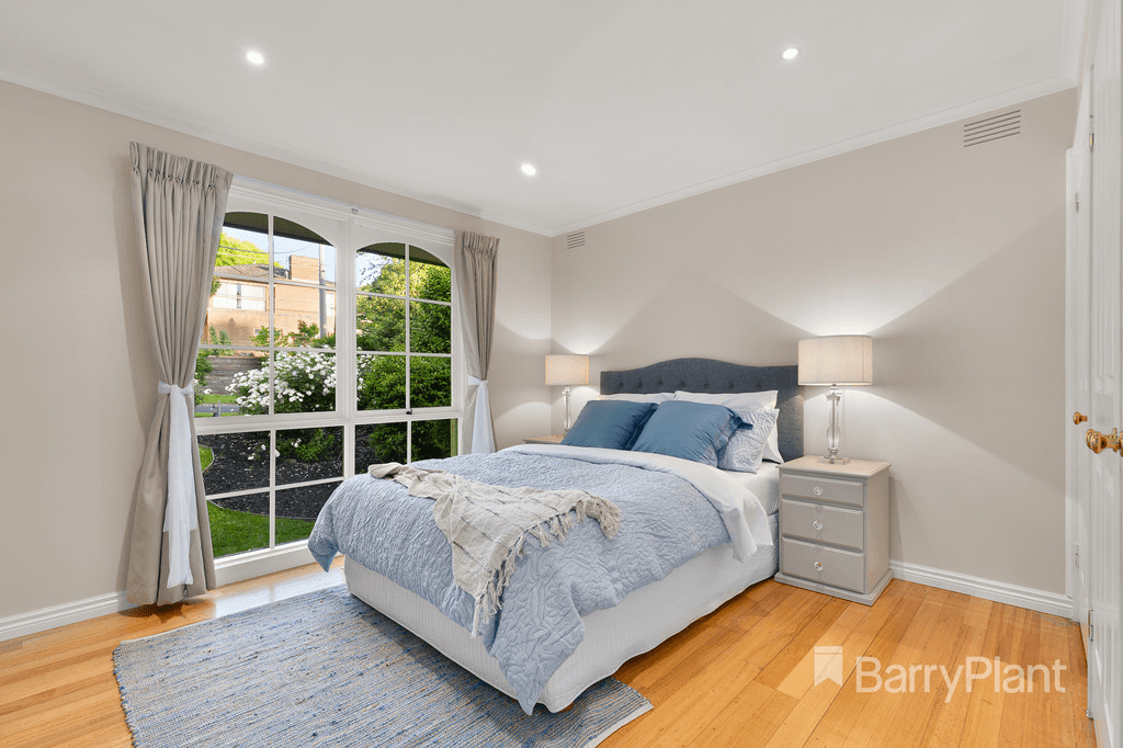 3 Meadowlark Lane, MOOROOLBARK, VIC 3138