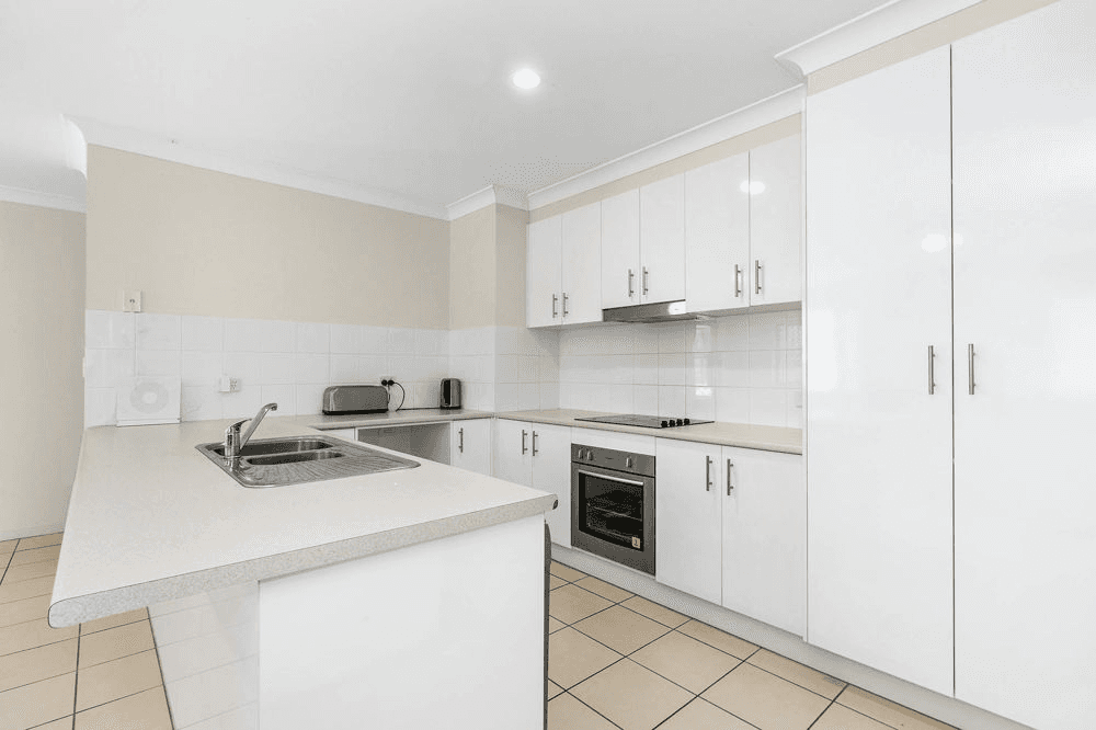 3 Kondalilla Crescent, SPRINGFIELD LAKES, QLD 4300