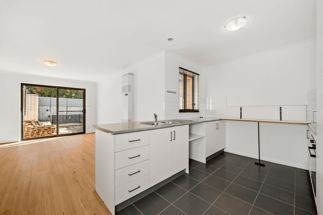 35 Ida Birchall Crescent, MACGREGOR, ACT 2615