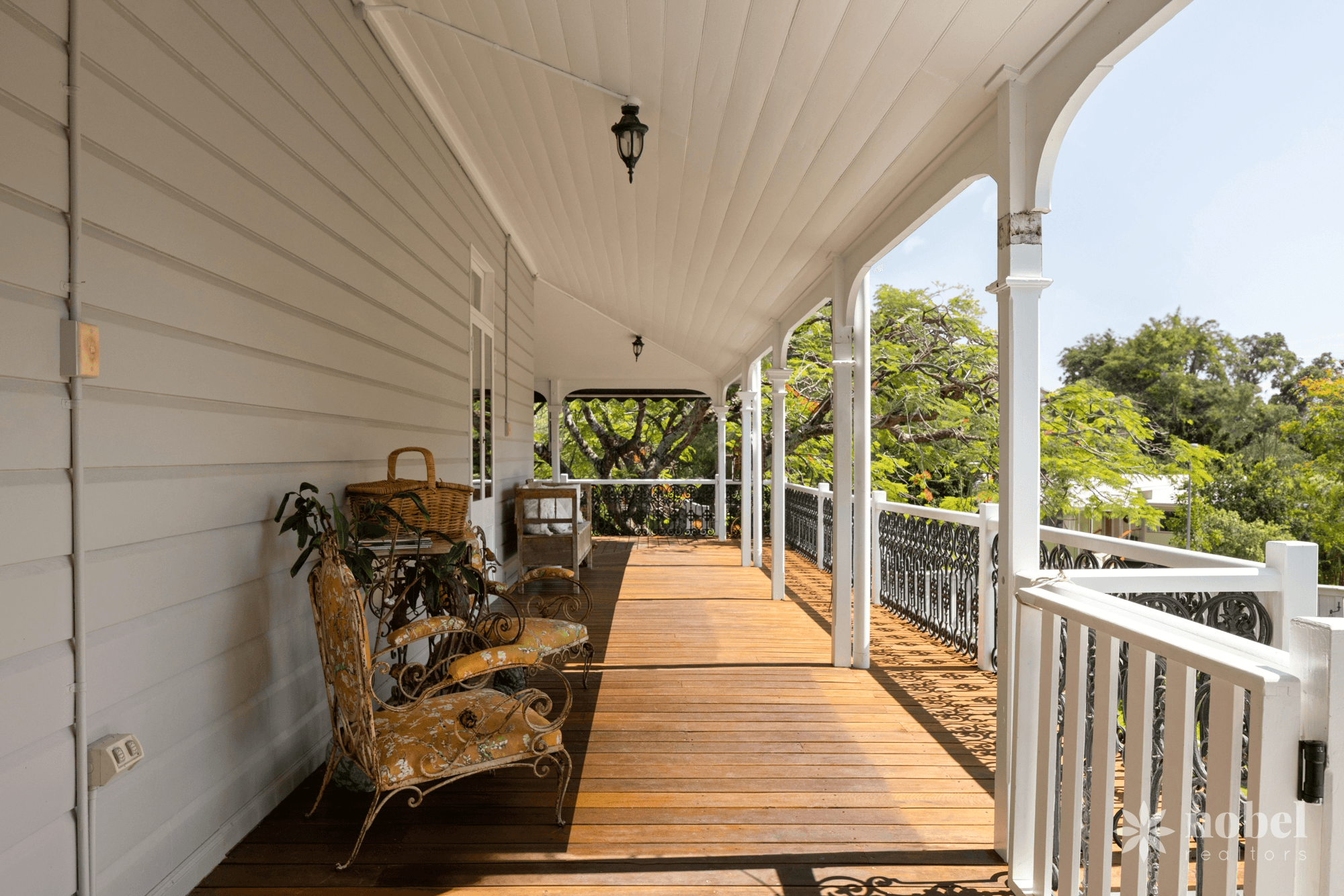 147 Lynne Grove Avenue, Corinda, QLD 4075