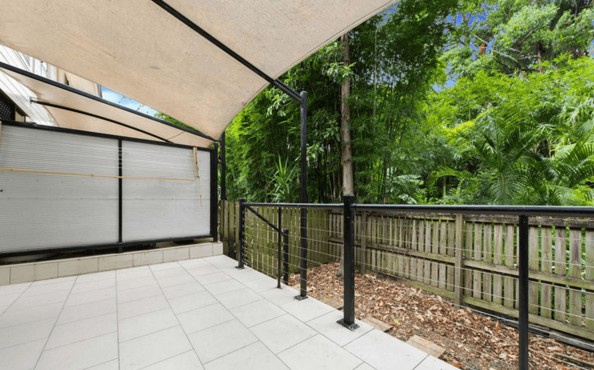 8A Soudan Street, Toowong, QLD 4066