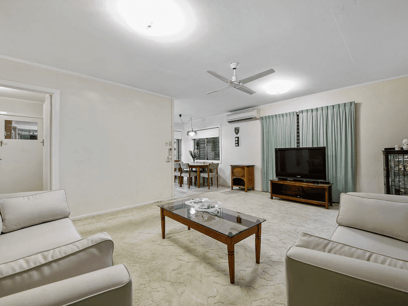 5 Suzanne Street, WYNNUM WEST, QLD 4178