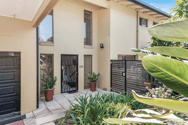 99 Skyline Terrace, Burleigh Heads, QLD 4220