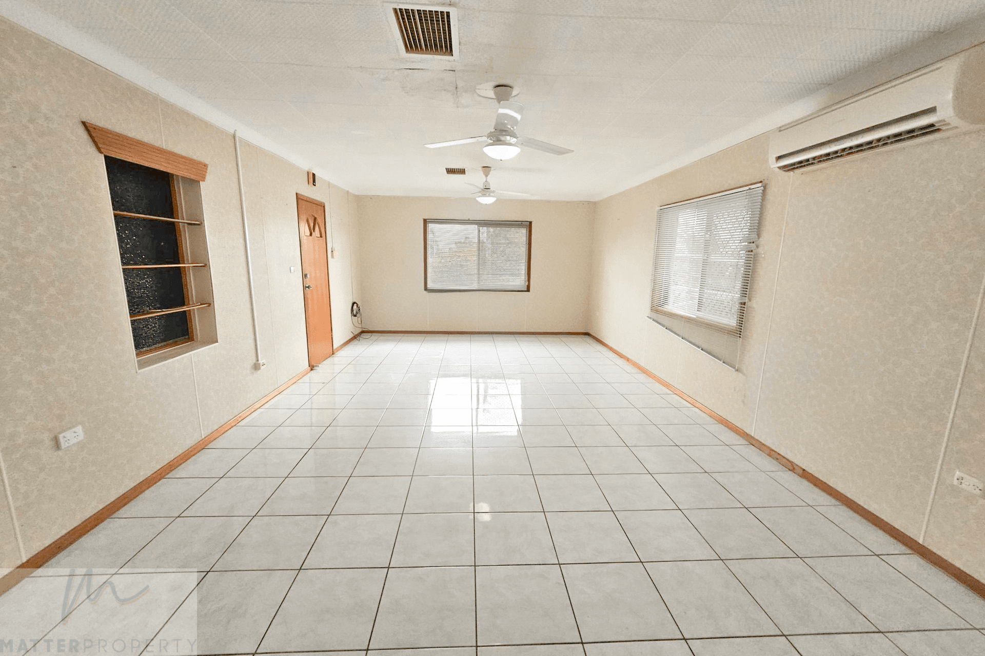 9 Pelican Road, Mount Isa, QLD 4825