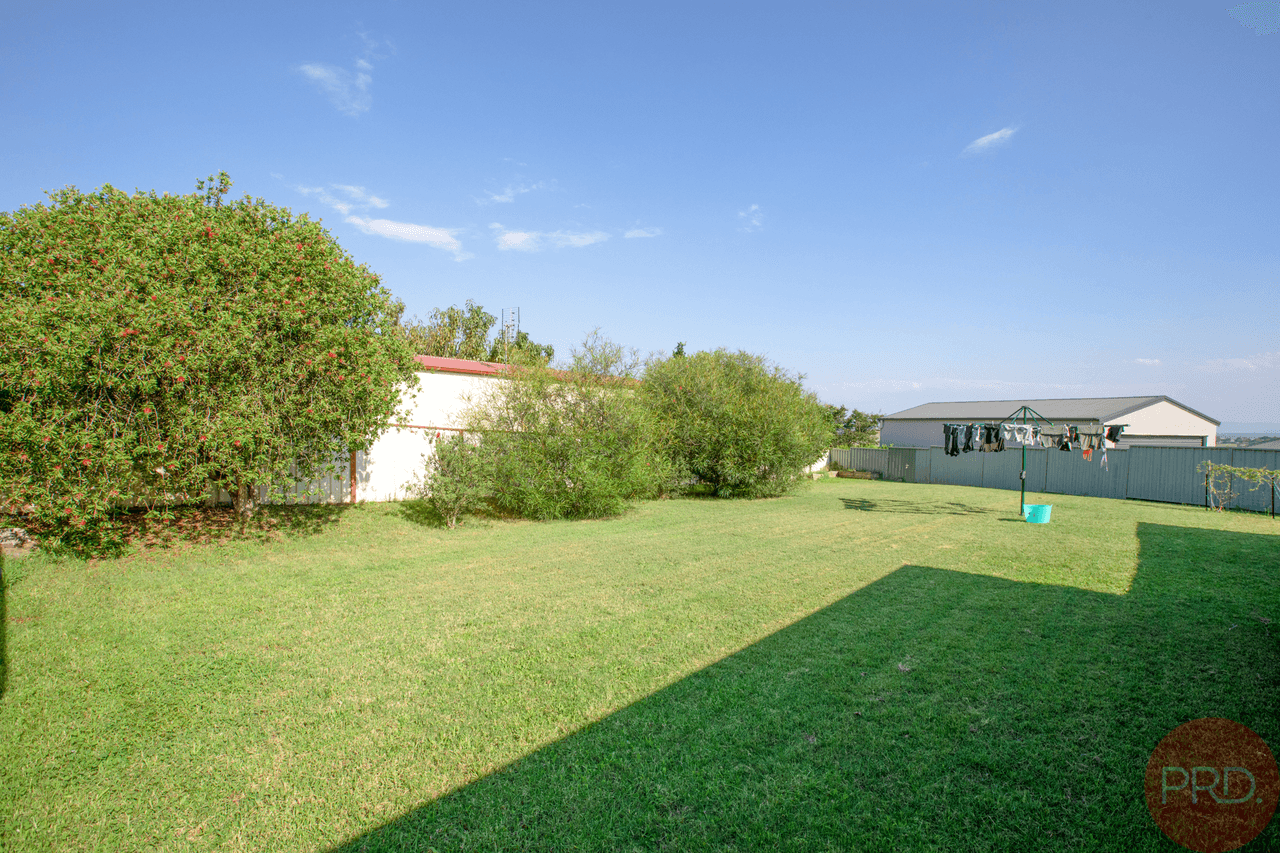 2 Targo Close, RUTHERFORD, NSW 2320