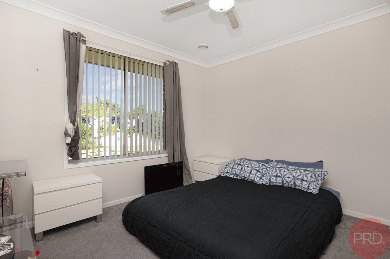 2 Targo Close, RUTHERFORD, NSW 2320