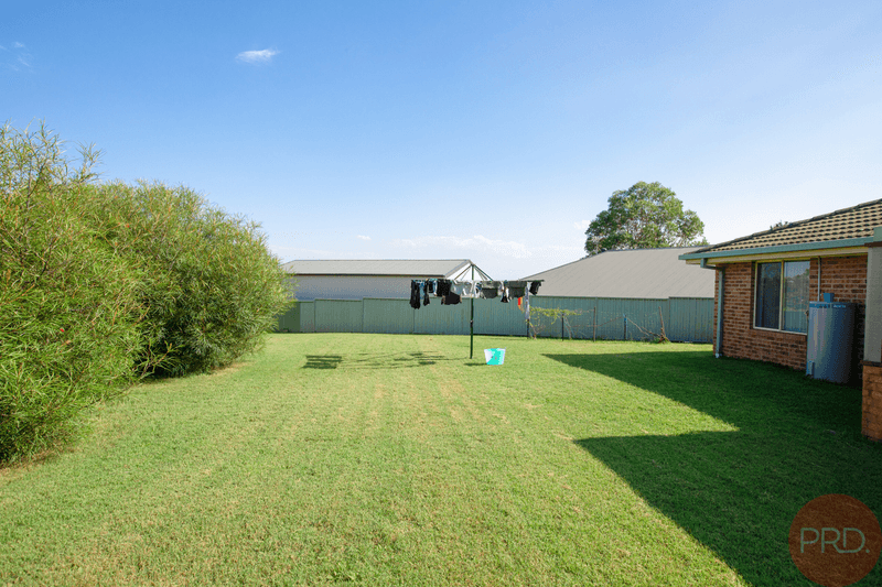 2 Targo Close, RUTHERFORD, NSW 2320