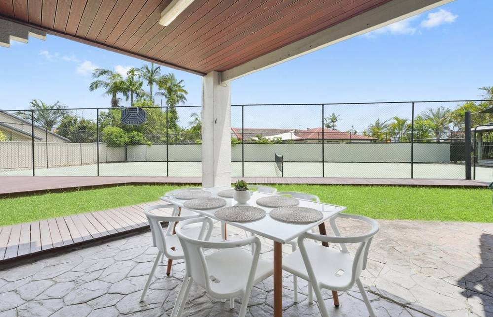 60-62 Newport Drive, ROBINA, QLD 4226