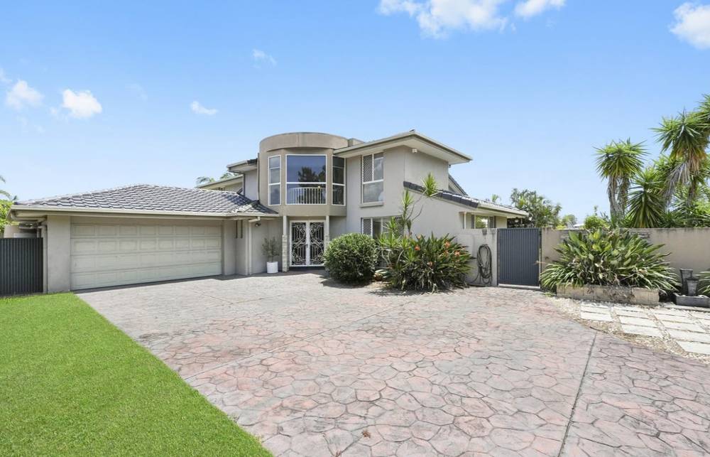 60-62 Newport Drive, ROBINA, QLD 4226