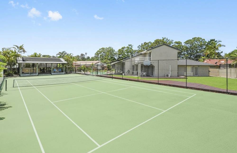 60-62 Newport Drive, ROBINA, QLD 4226