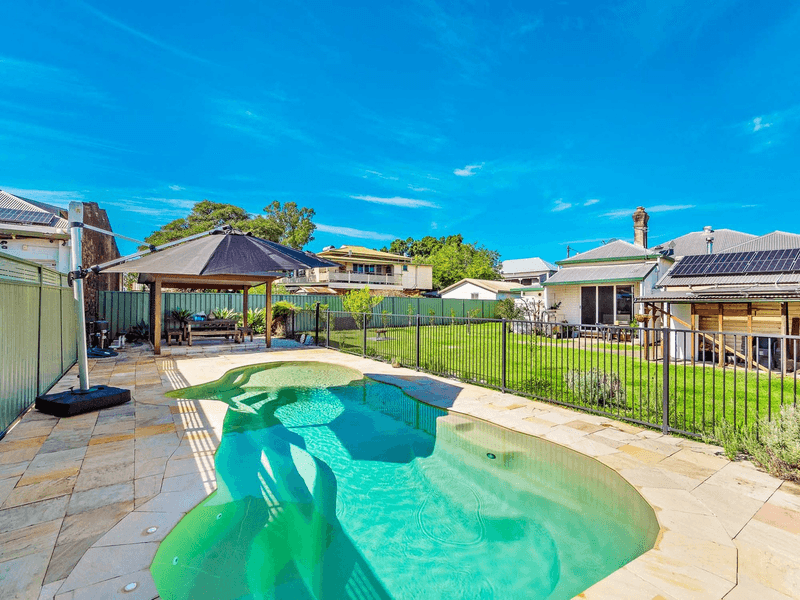 4 Grenfell Street, Coraki, NSW 2471