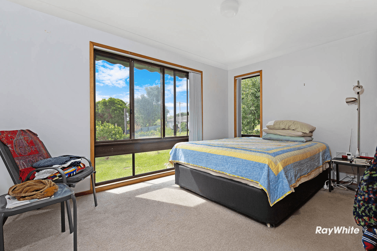 5 Flanagan Place, MORUYA, NSW 2537