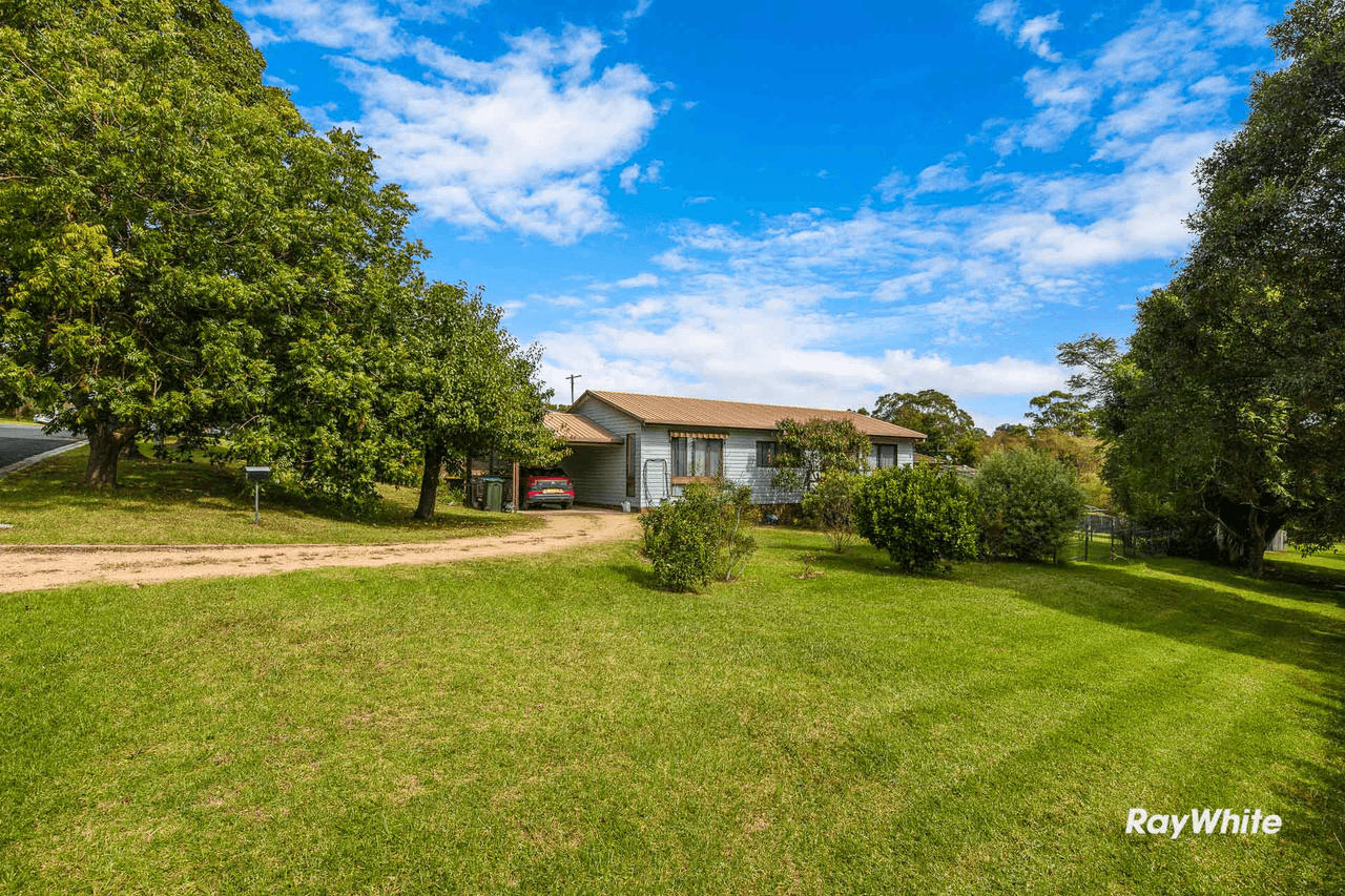 5 Flanagan Place, MORUYA, NSW 2537