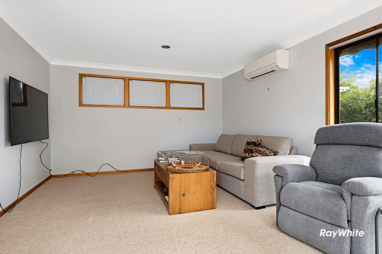 5 Flanagan Place, MORUYA, NSW 2537