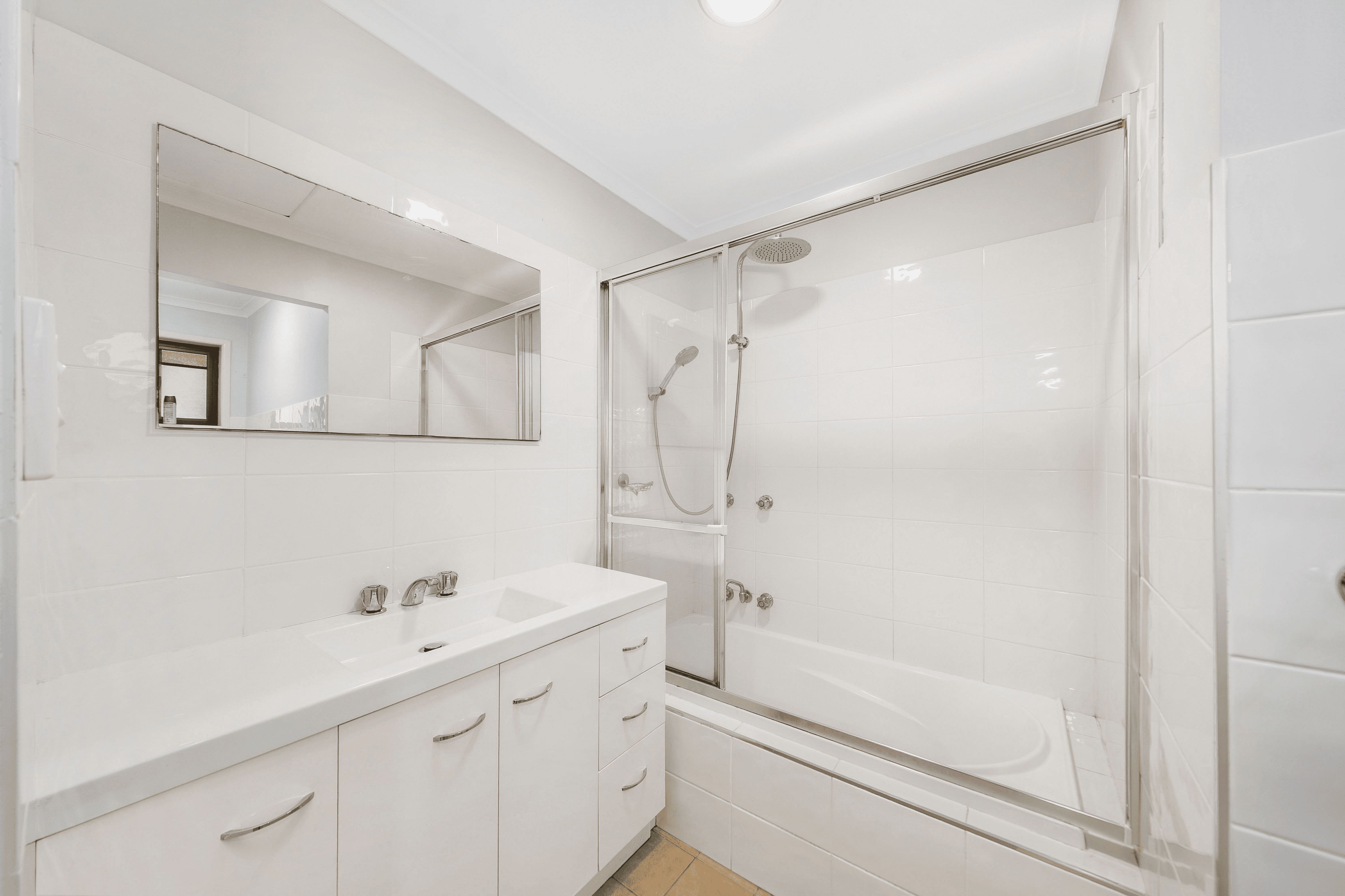 33 Jamaica Drive, DECEPTION BAY, QLD 4508