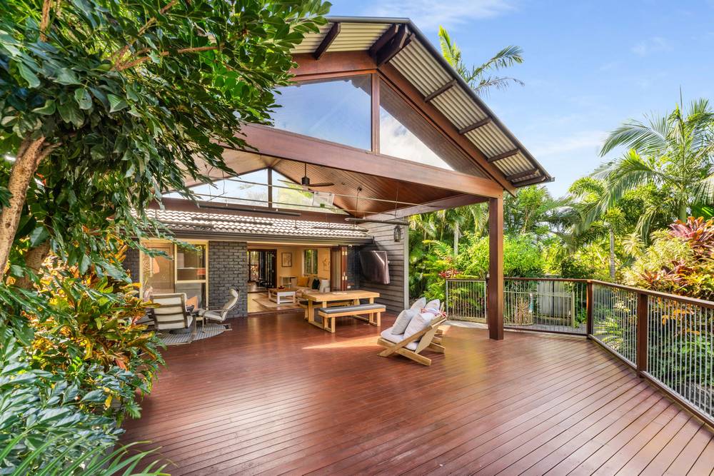 8 Spiro Court, MOUNT WARREN PARK, QLD 4207