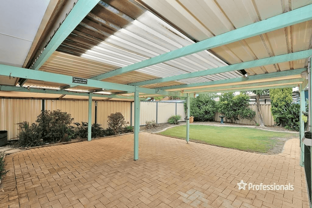 28 Jaeger Square, BALLAJURA, WA 6066