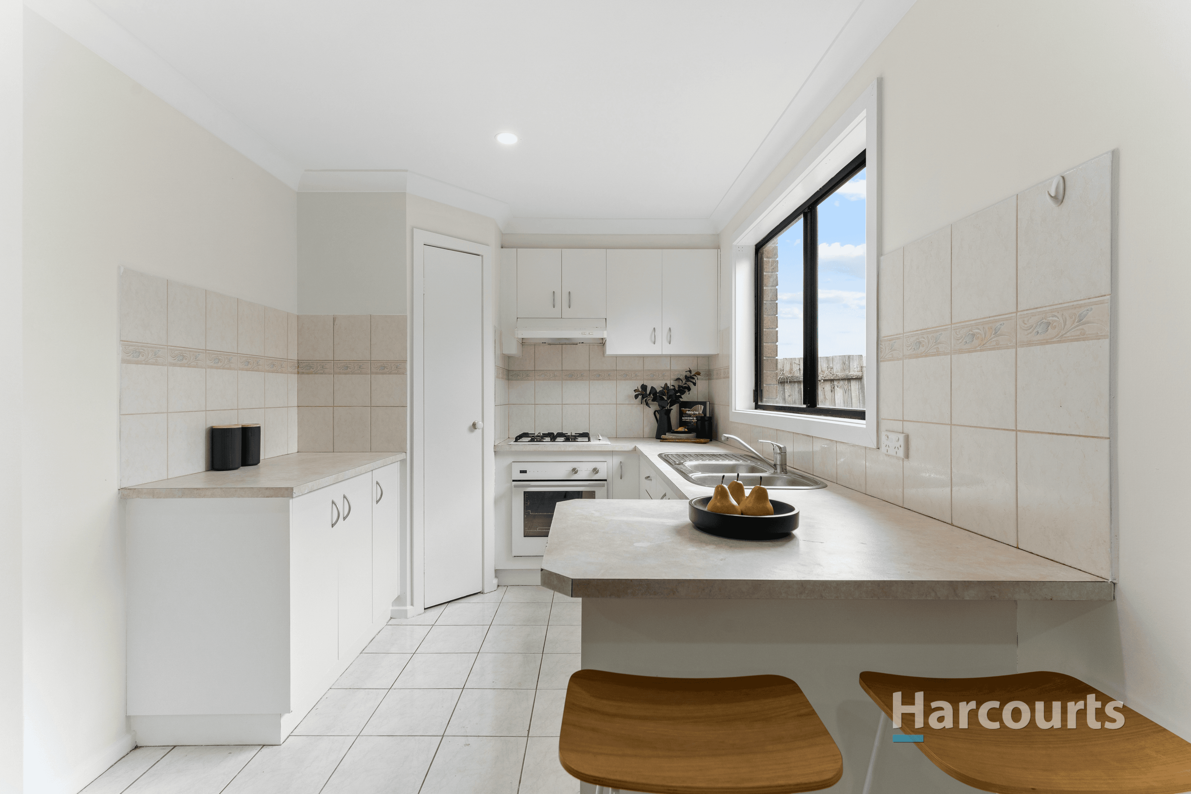 14 Topaz Place, St Albans, VIC 3021