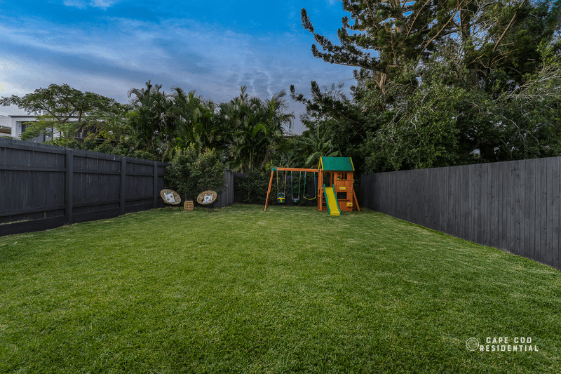 114 Stanley Road, CAMP HILL, QLD 4152