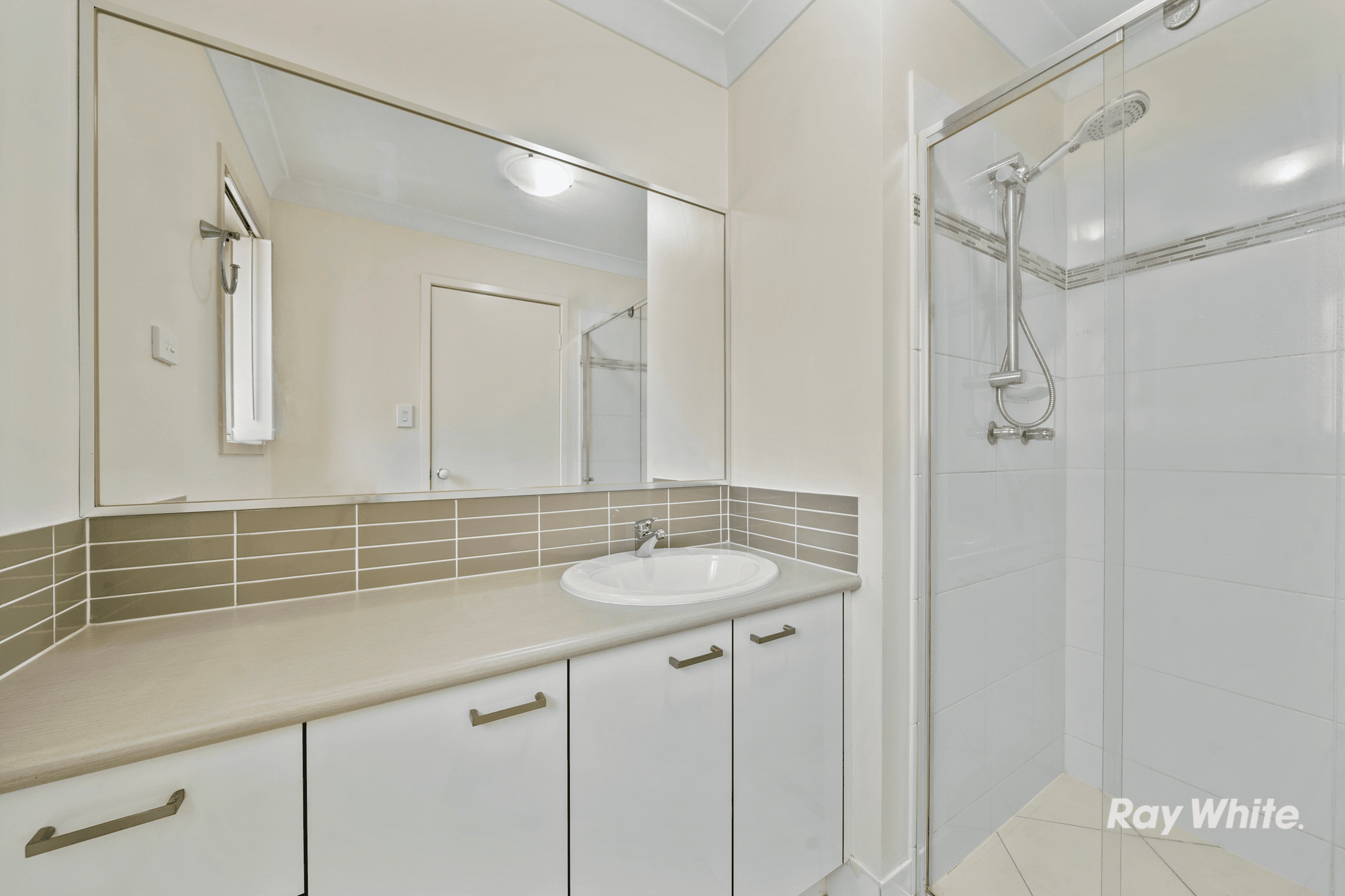 13 Balonne Circuit, MARSDEN, QLD 4132