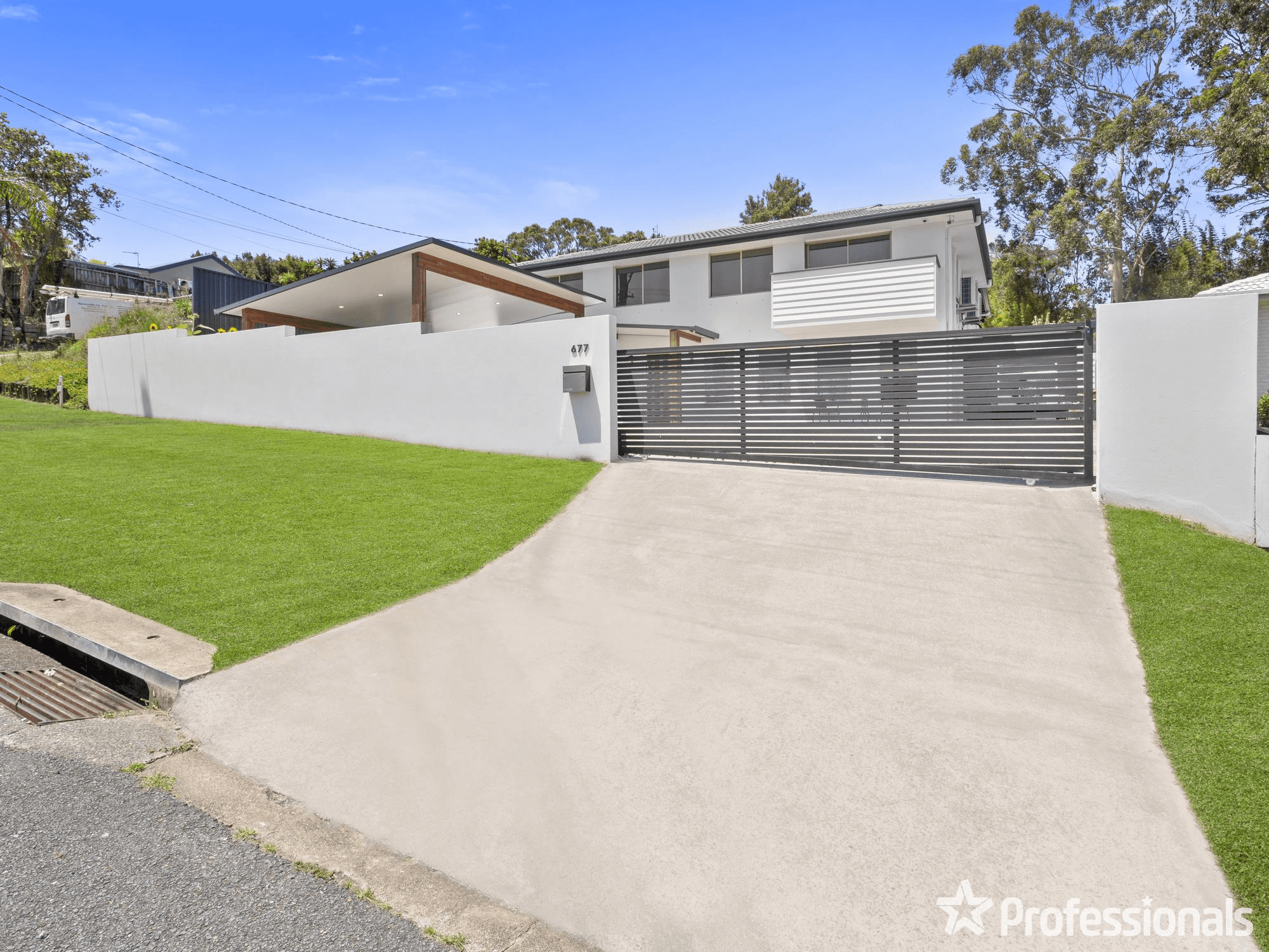 677 Ashmore Road, MOLENDINAR, QLD 4214