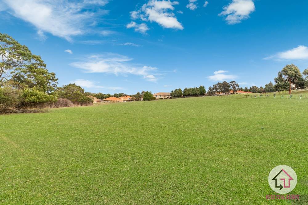 1870 Valley Drive, HIDDEN VALLEY, VIC 3756