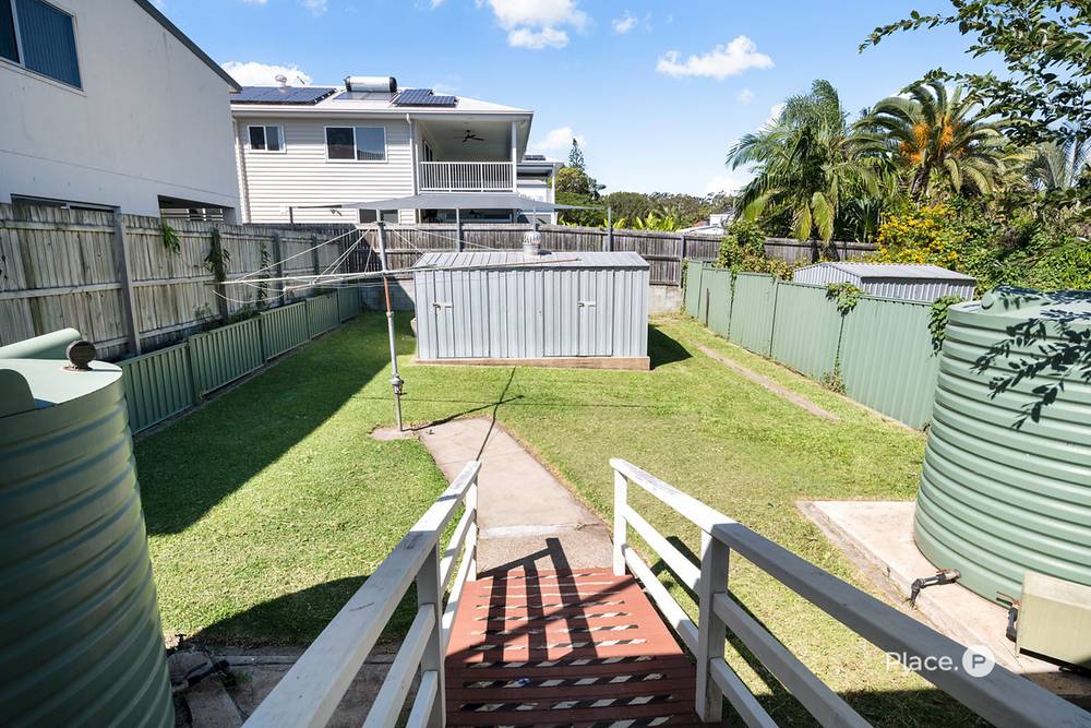 98 Molloy Road, Cannon Hill, QLD 4170