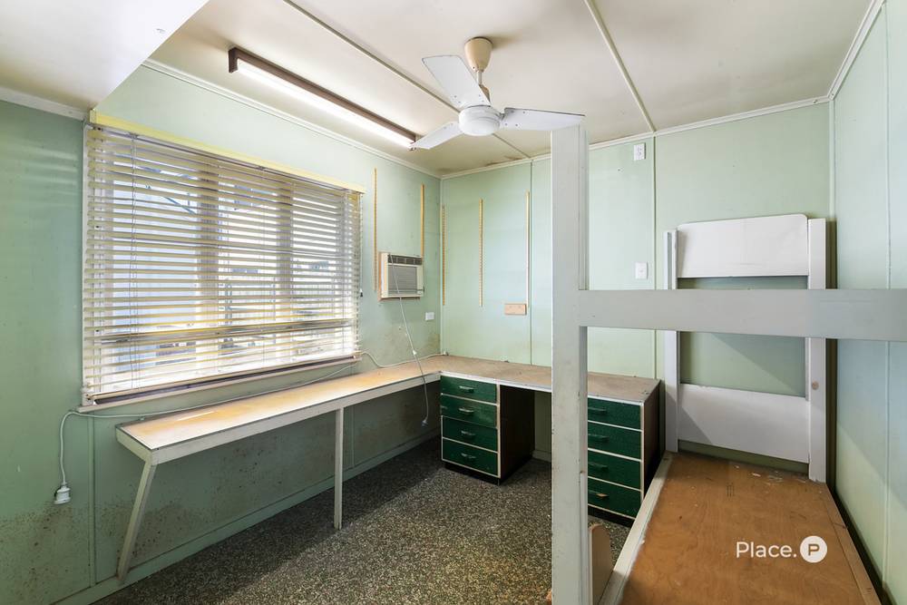 98 Molloy Road, Cannon Hill, QLD 4170