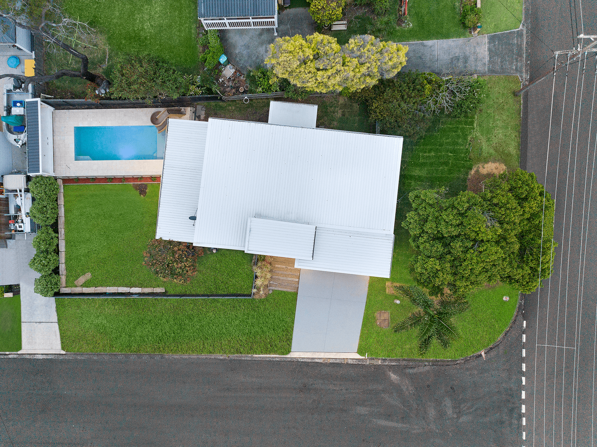 10 Margherita Avenue, Bateau Bay, NSW 2261