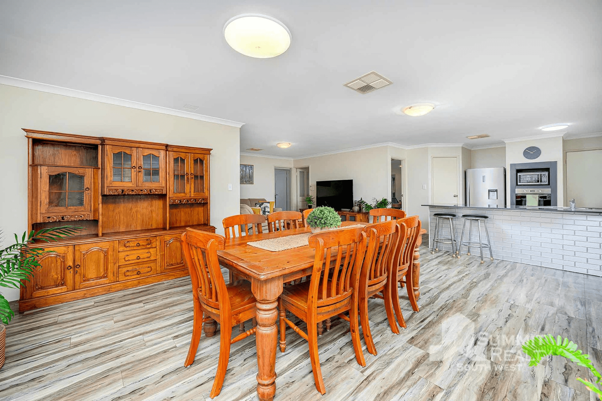 30 Macquarie Drive, Australind, WA 6233