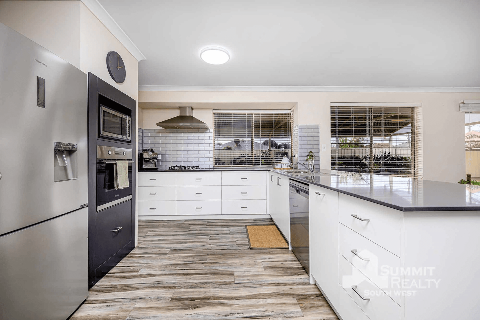30 Macquarie Drive, Australind, WA 6233