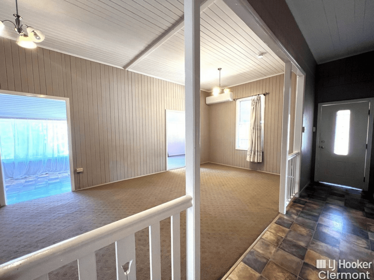 2 Sirius Street, CLERMONT, QLD 4721