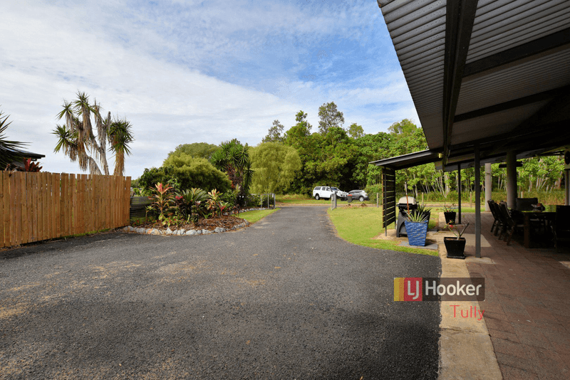 5 Billabong Lane, TULLY HEADS, QLD 4854