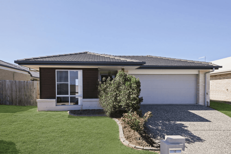 12 Carron Court, BRASSALL, QLD 4305