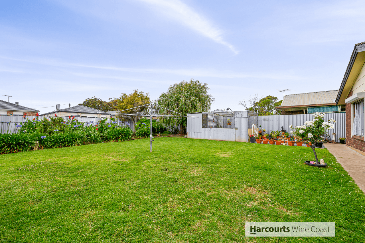 33 Belair Avenue, PORT WILLUNGA, SA 5173